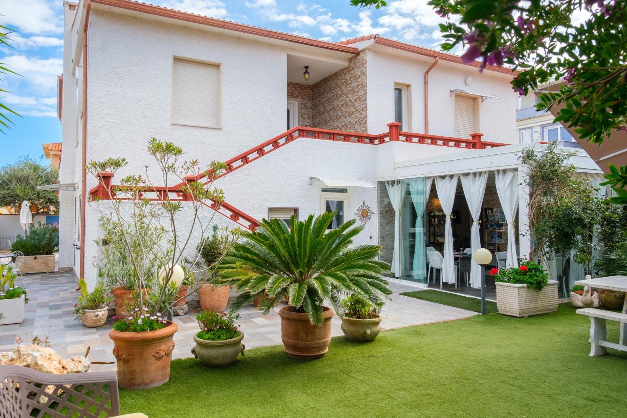 קאסטלסארדו Villa Piana מראה חיצוני תמונה